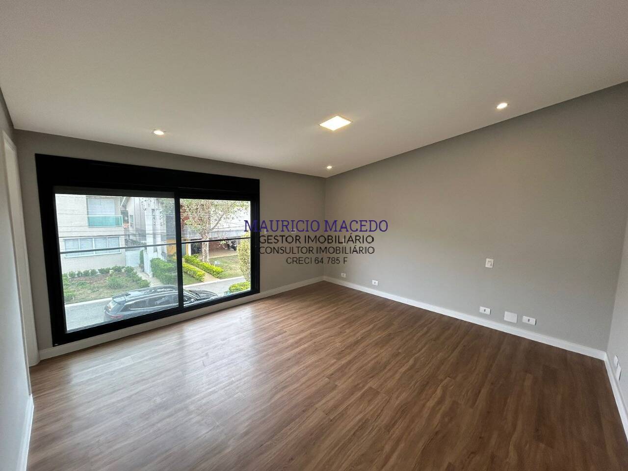 Casa à venda com 4 quartos, 288m² - Foto 7