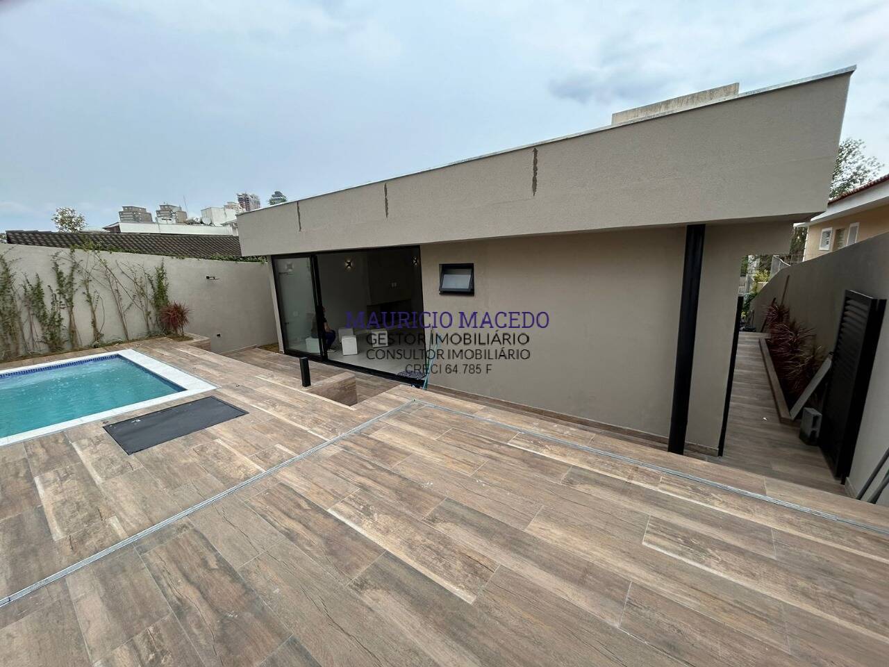 Casa à venda com 4 quartos, 288m² - Foto 10