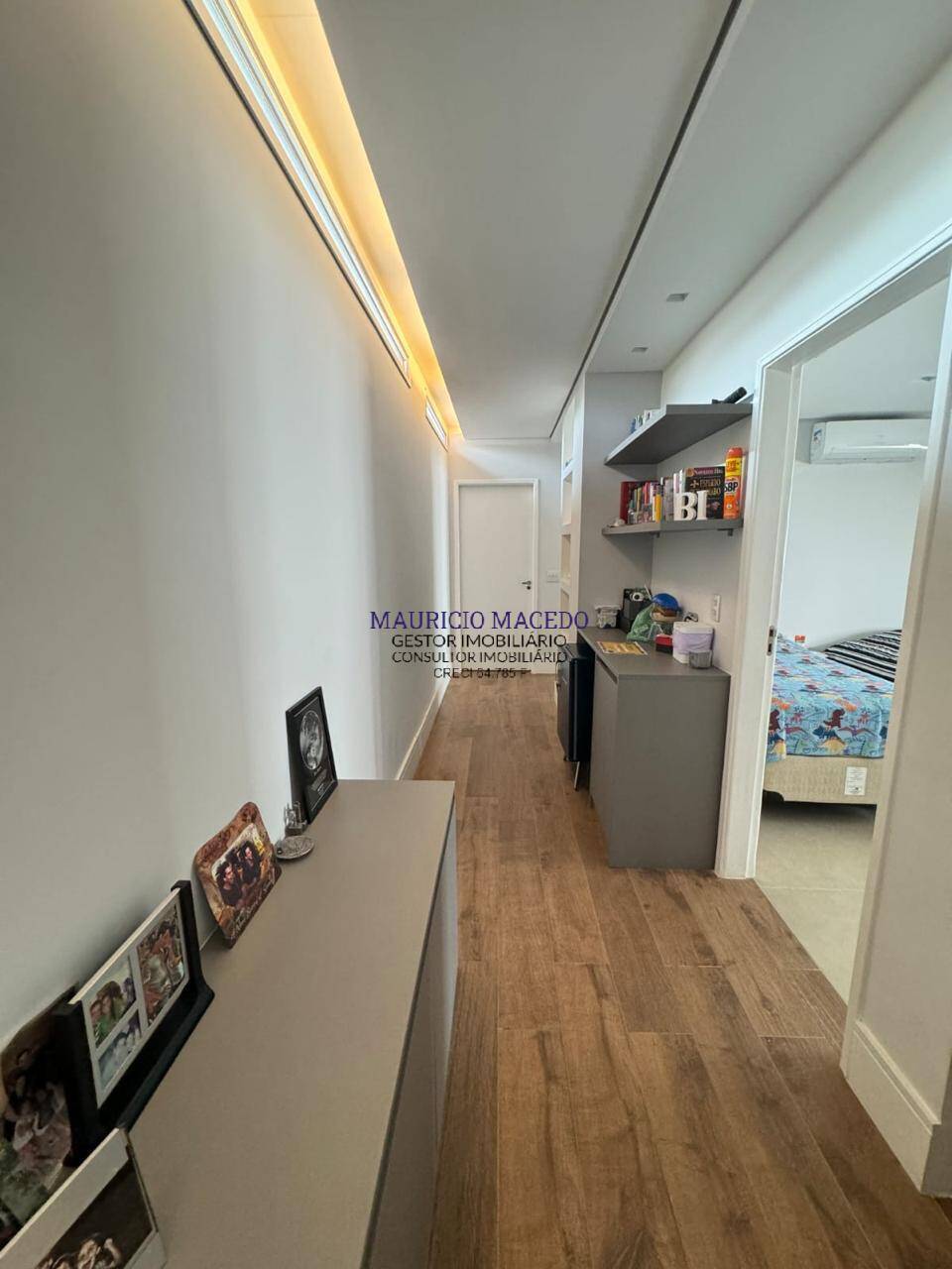 Casa à venda com 3 quartos, 330m² - Foto 11