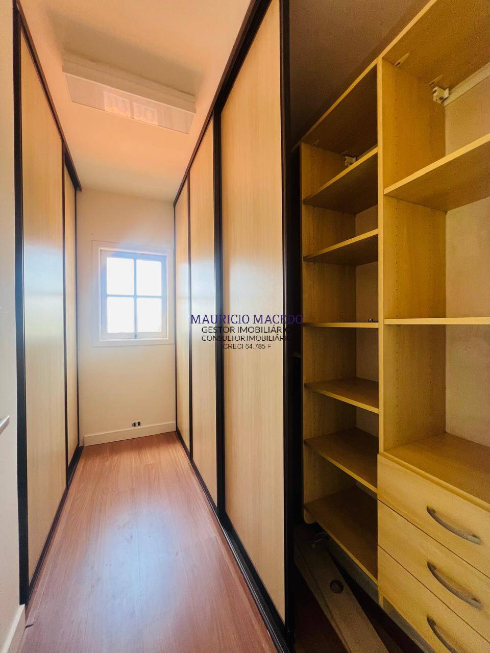 Casa à venda com 4 quartos, 350m² - Foto 5