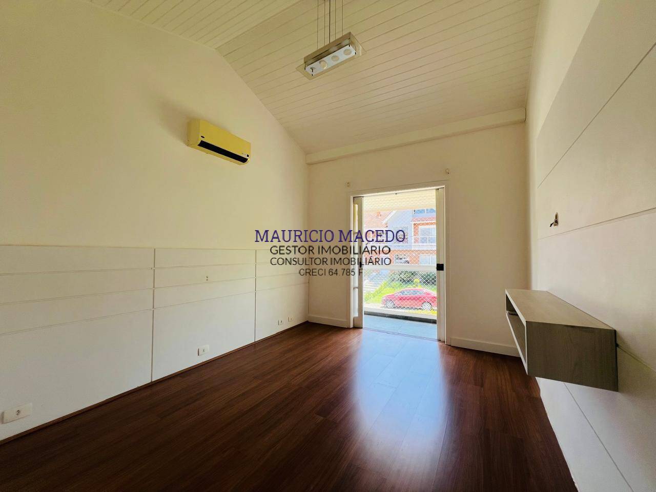 Casa à venda com 4 quartos, 350m² - Foto 17