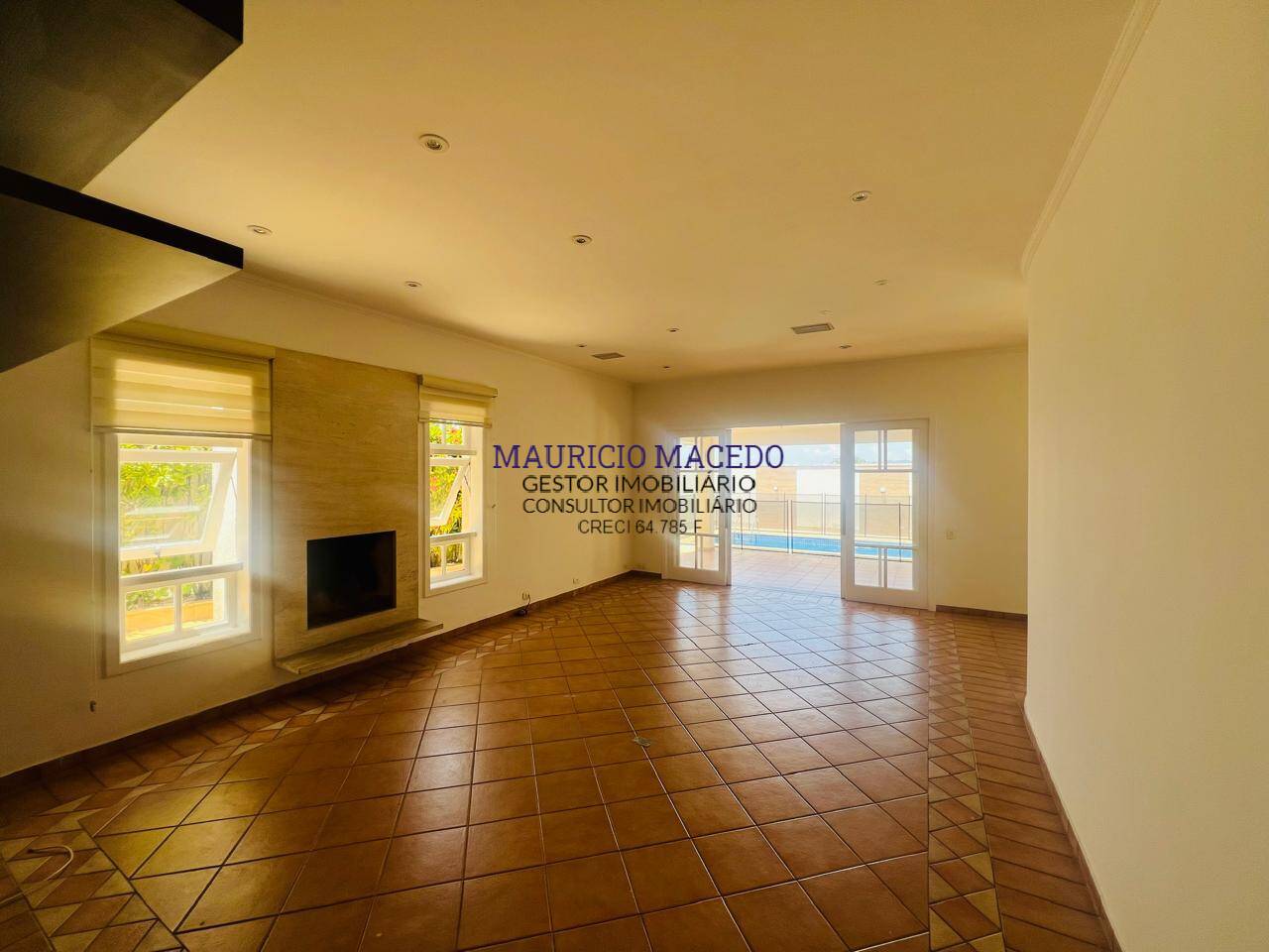 Casa à venda com 4 quartos, 350m² - Foto 22