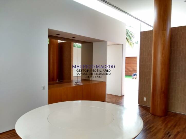 Casa à venda com 4 quartos, 1200m² - Foto 12